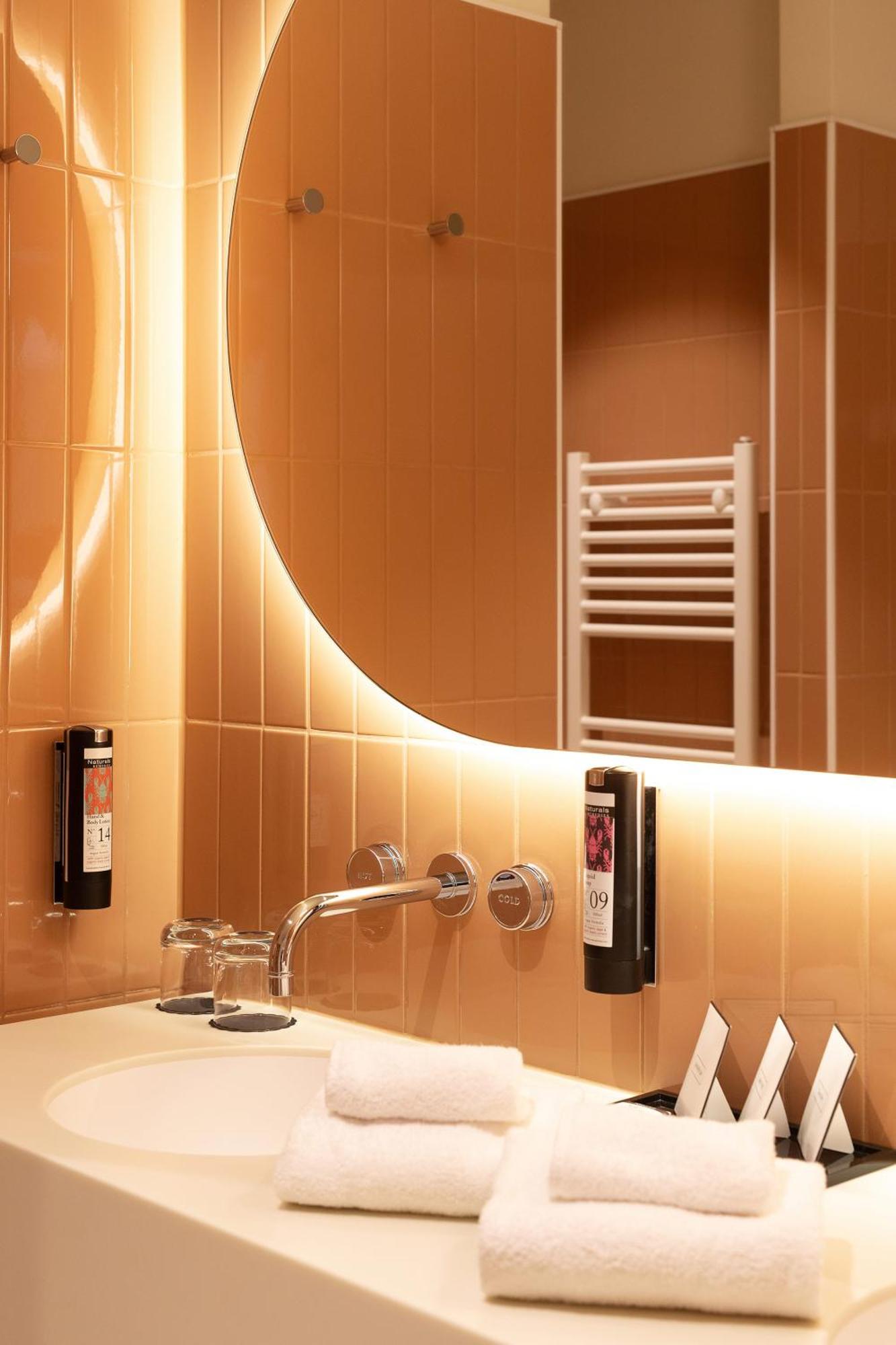 Hotel Grand Koper Ngoại thất bức ảnh